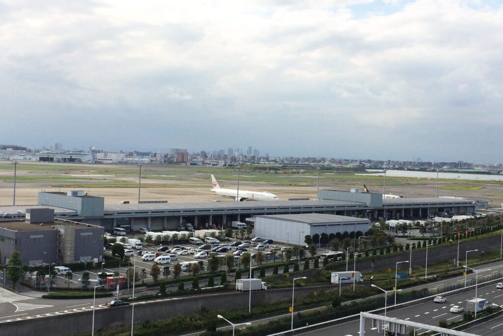 西側航空貨物ターミナル地区（国内貨物）